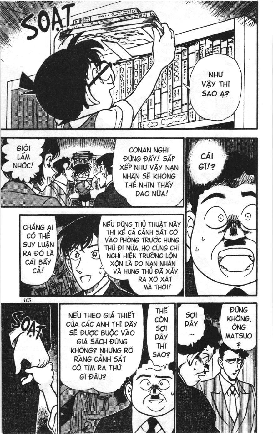 Thám tử lừng danh Conan Loạt truyện tranh: Chapter 220