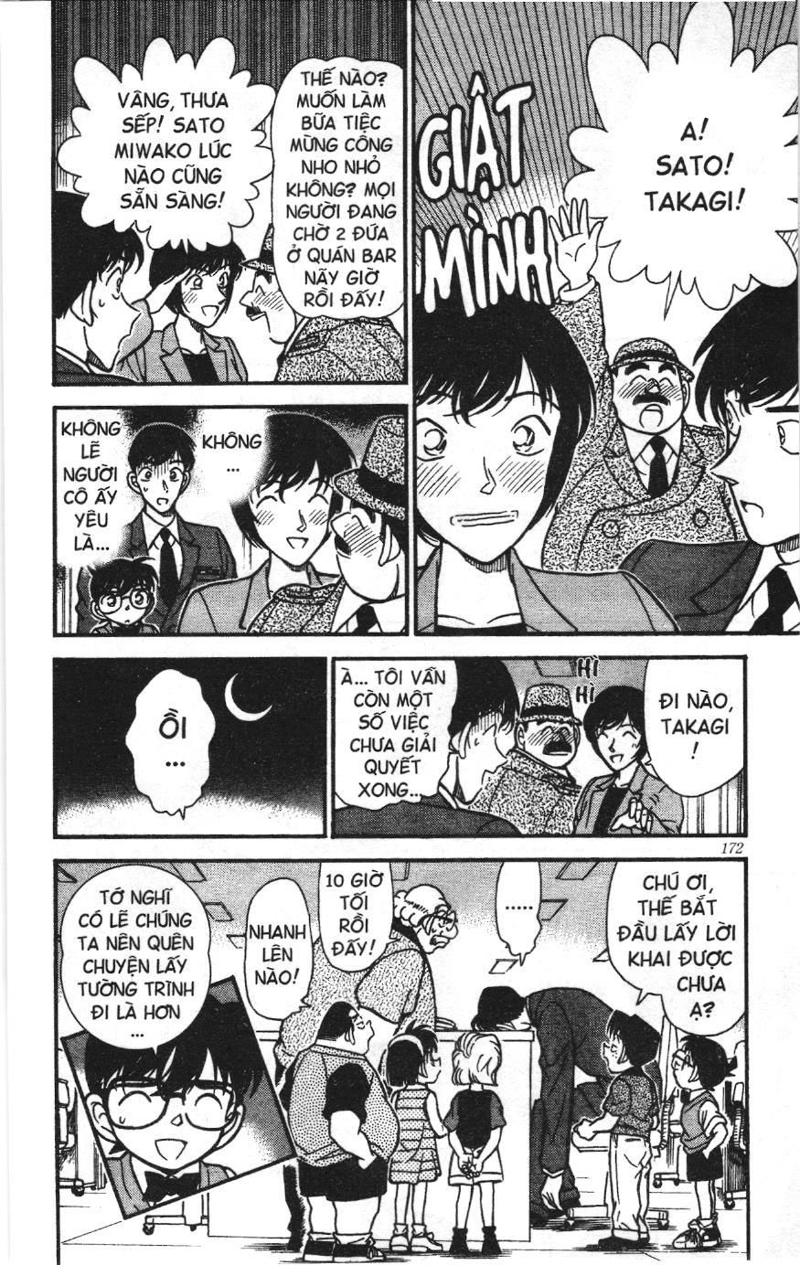 Thám tử lừng danh Conan Loạt truyện tranh: Chapter 220