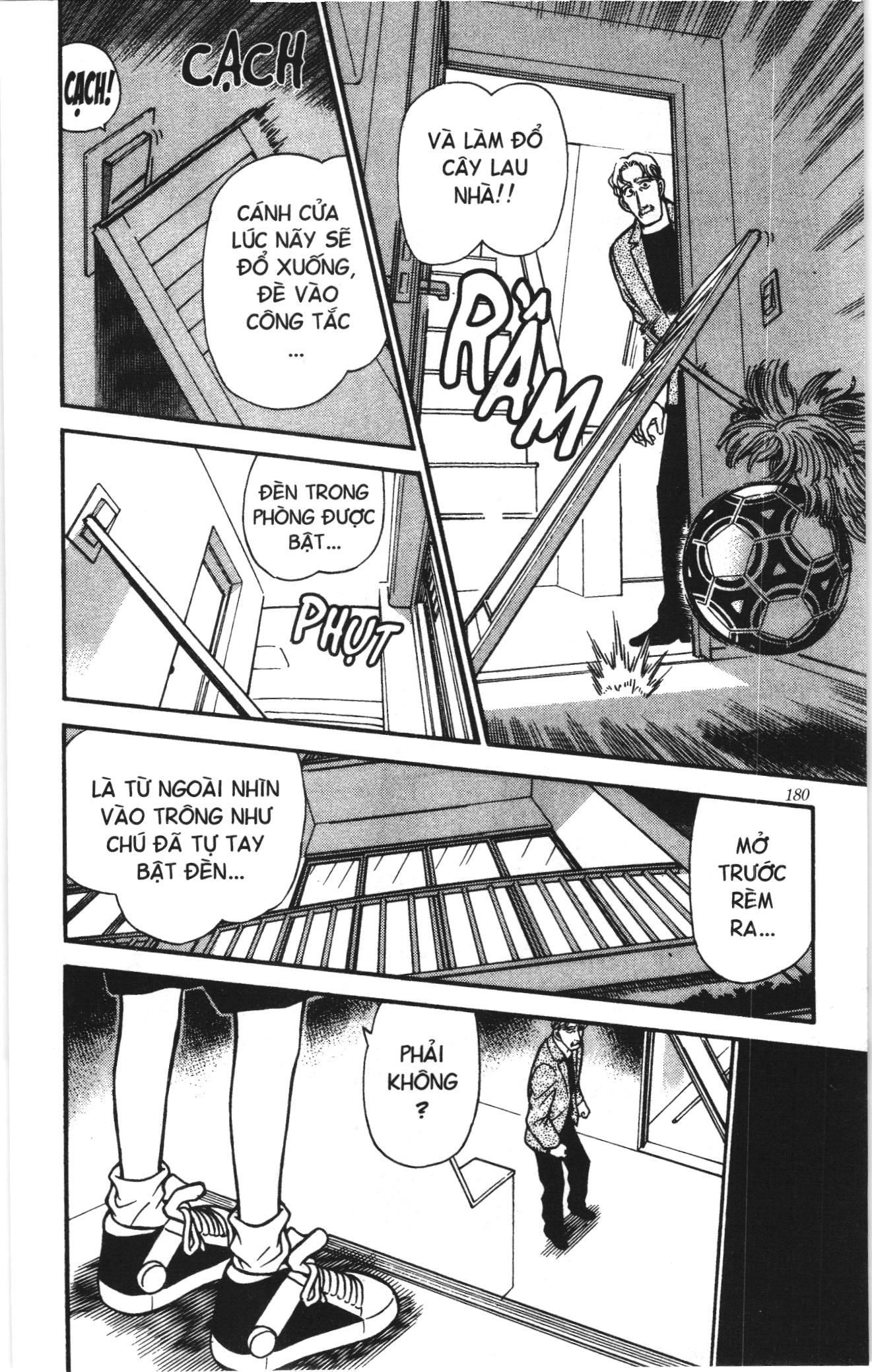 Thám tử lừng danh Conan Loạt truyện tranh: Chapter 305