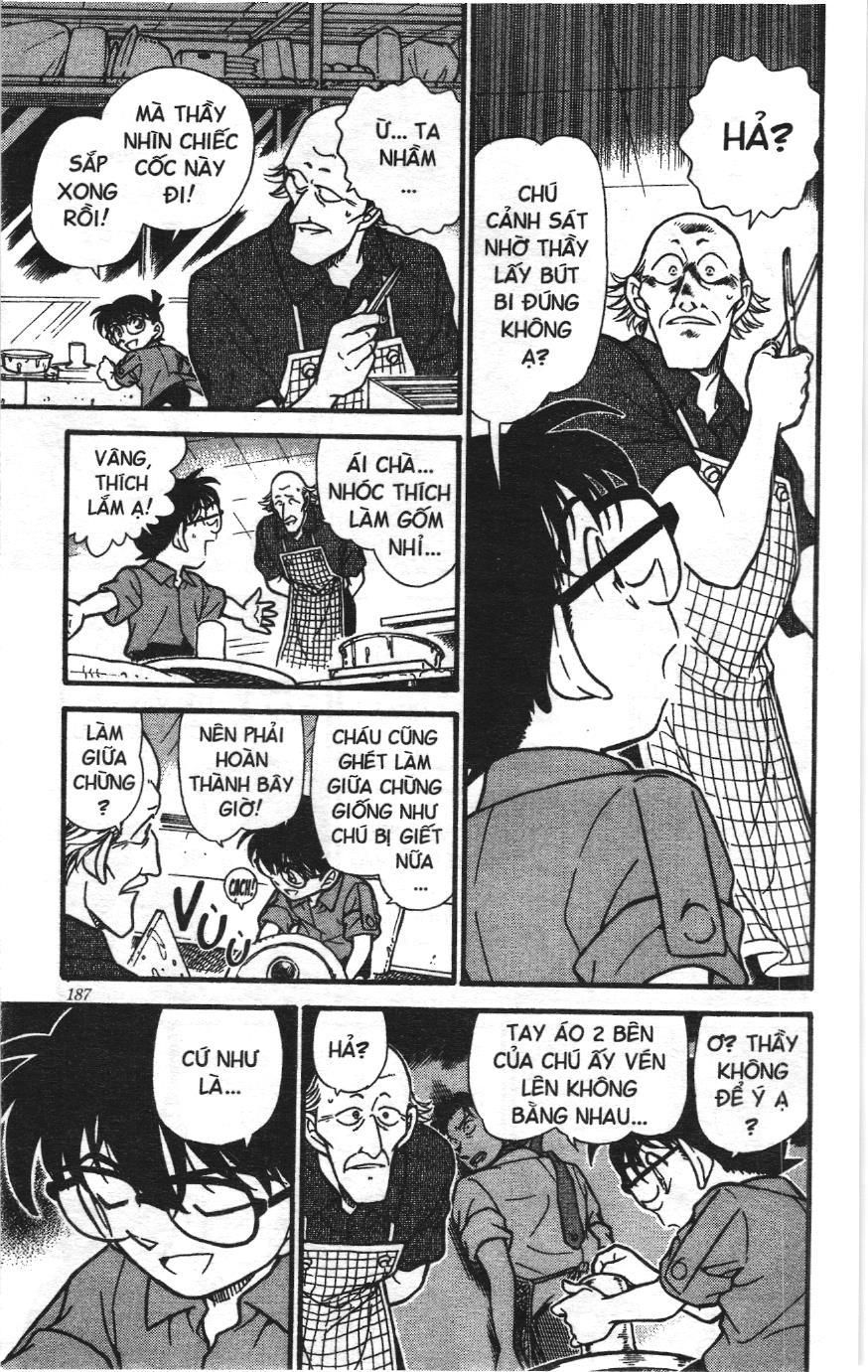 Thám tử lừng danh Conan Loạt truyện tranh: Chapter 316