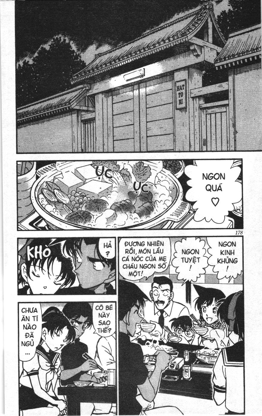 Thám tử lừng danh Conan Loạt truyện tranh: Chapter 327