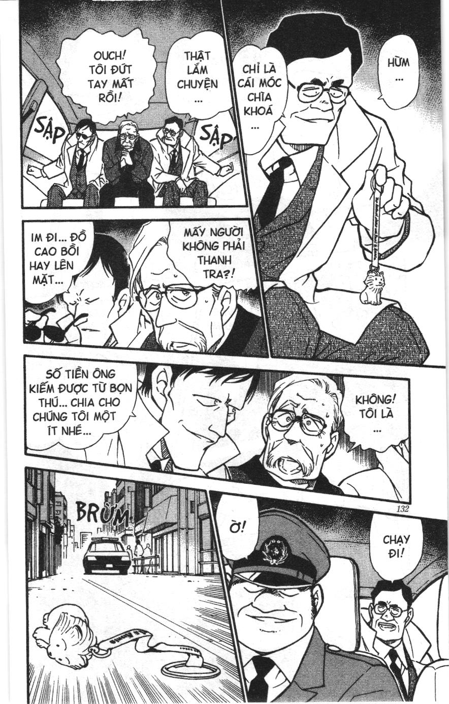 Thám tử lừng danh Conan Loạt truyện tranh: Chapter 335