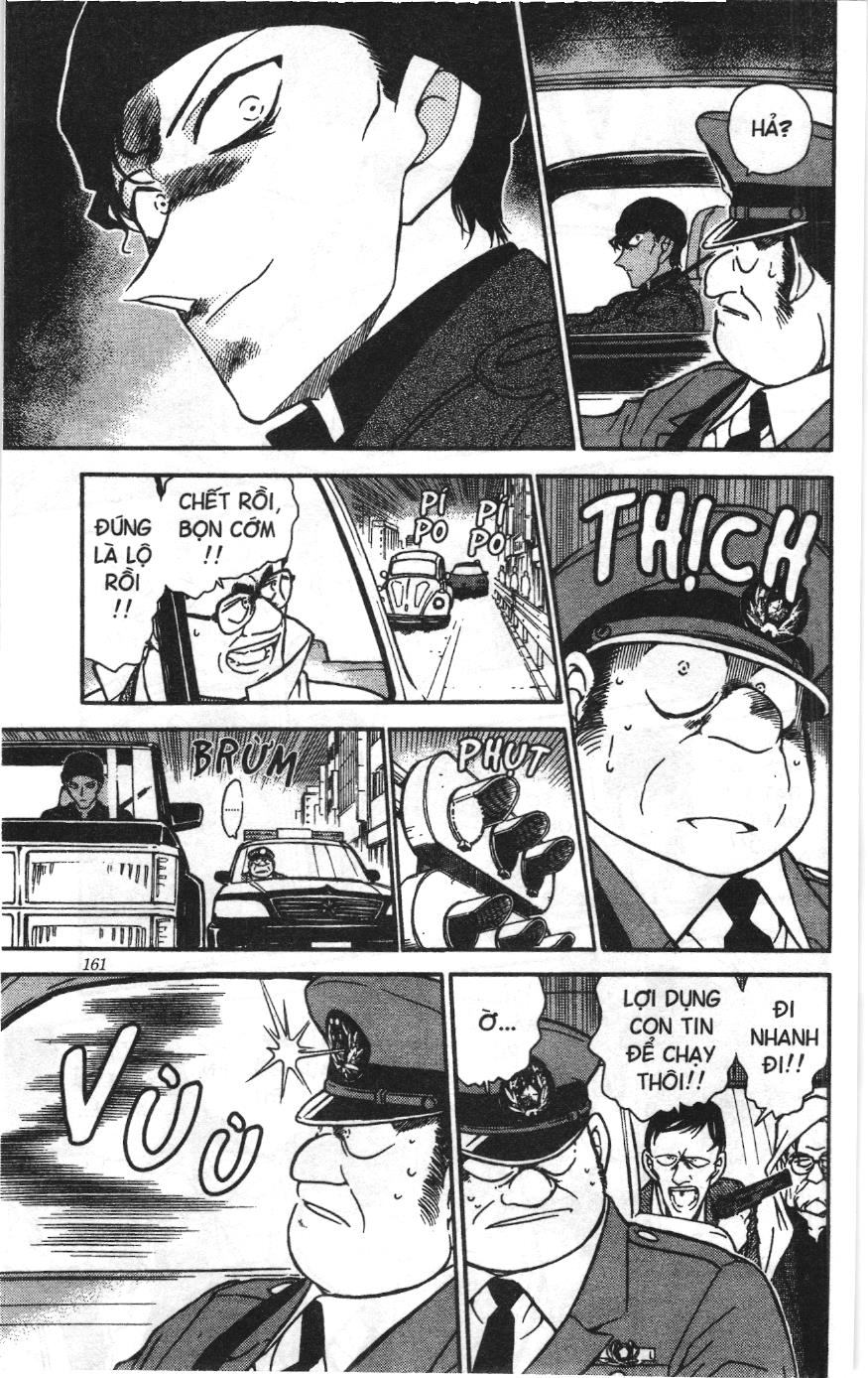 Thám tử lừng danh Conan Loạt truyện tranh: Chapter 337