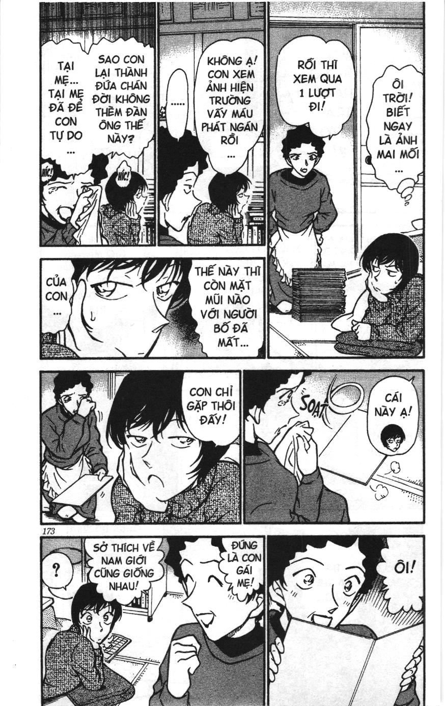 Thám tử lừng danh Conan Loạt truyện tranh: Chapter 338