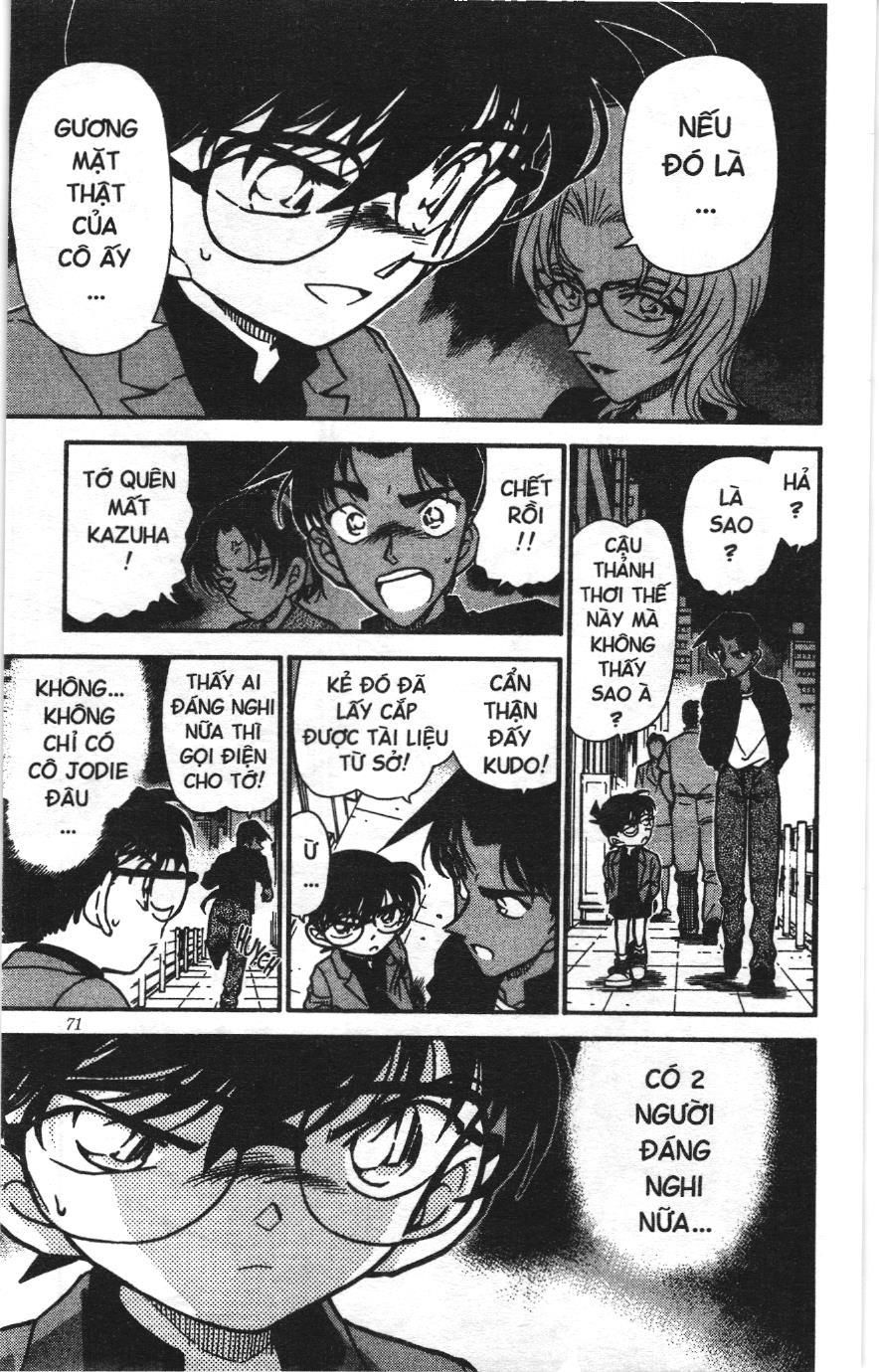 Thám tử lừng danh Conan Loạt truyện tranh: Chapter 353