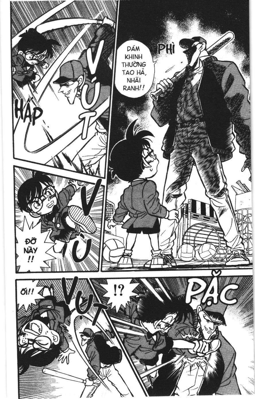 Thám tử lừng danh Conan Loạt truyện tranh: Chapter 4