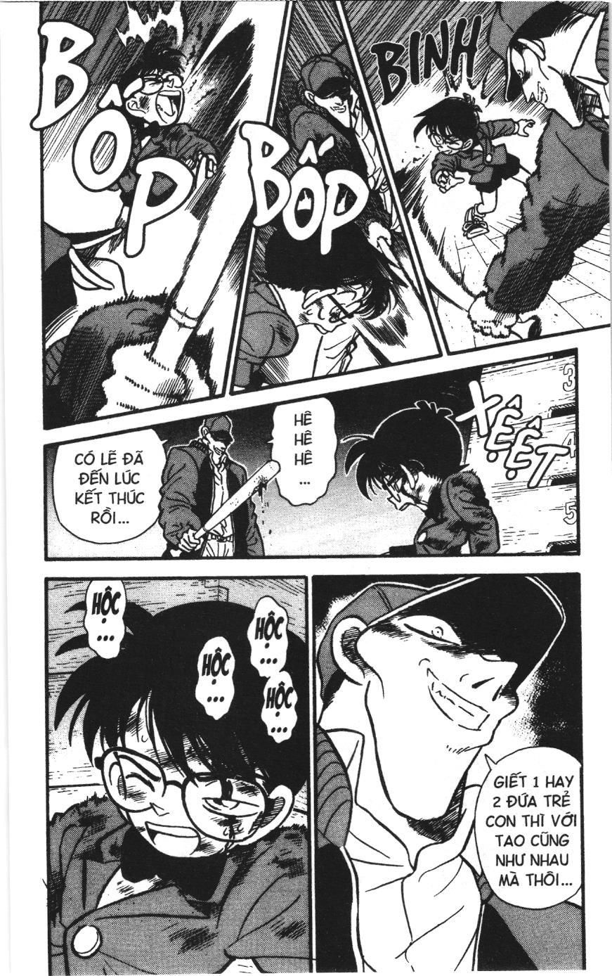 Thám tử lừng danh Conan Loạt truyện tranh: Chapter 4