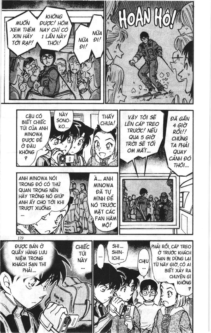 Thám tử lừng danh Conan Loạt truyện tranh: Chapter 533
