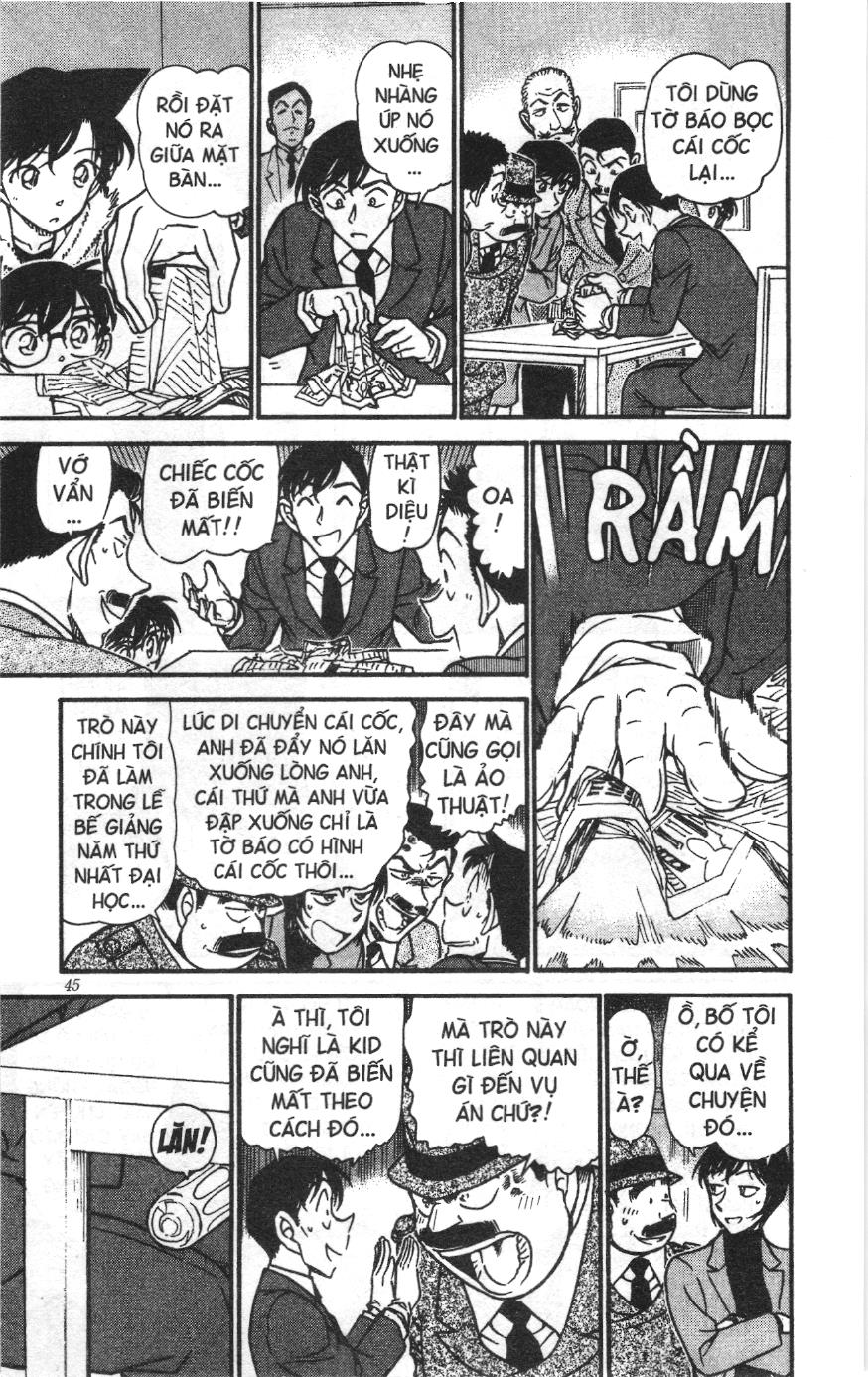 Thám tử lừng danh Conan Loạt truyện tranh: Chapter 558