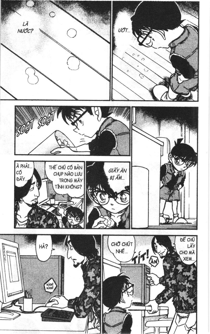Thám tử lừng danh Conan Loạt truyện tranh: Chapter 594