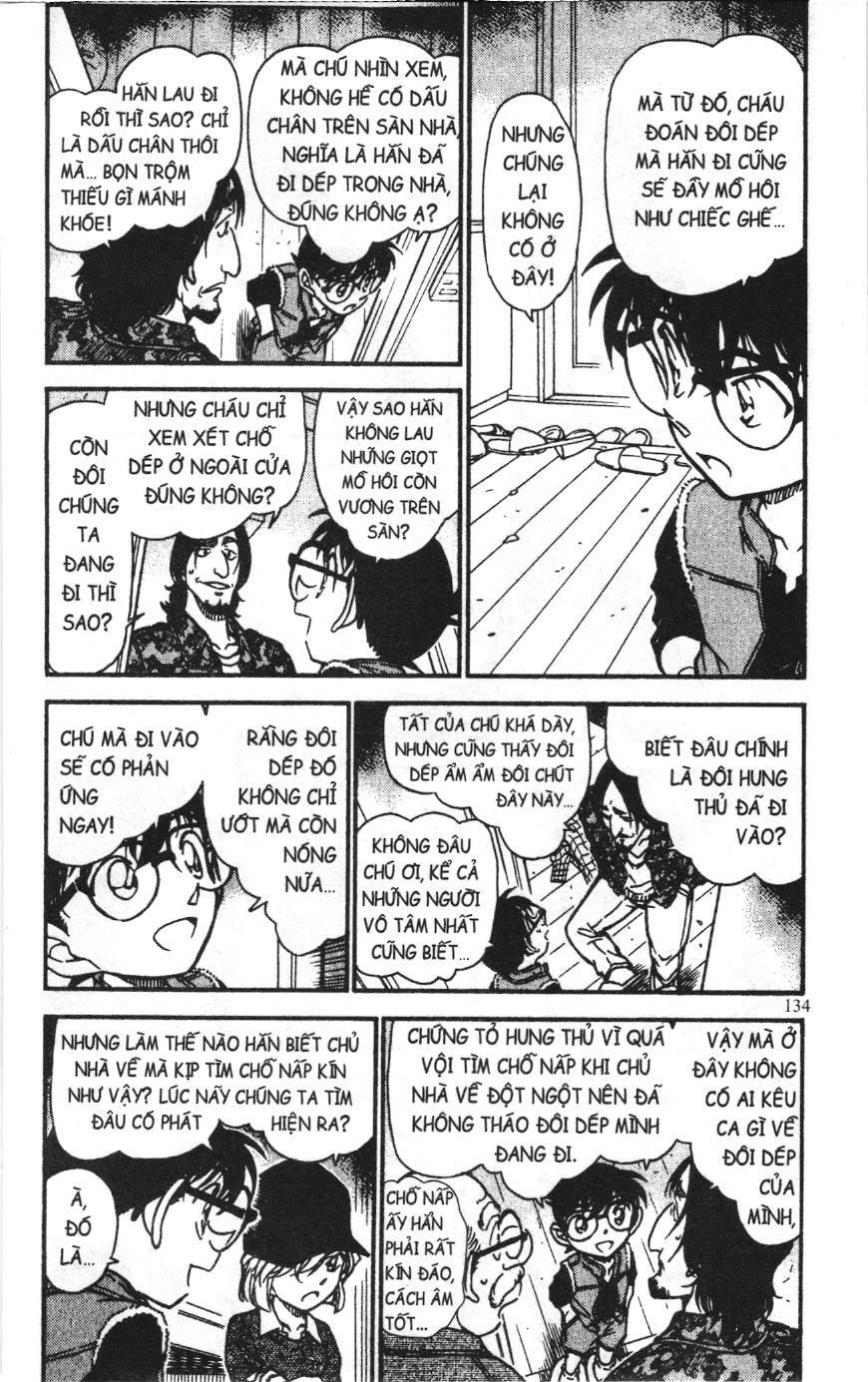 Thám tử lừng danh Conan Loạt truyện tranh: Chapter 596