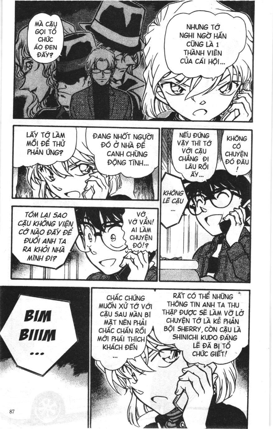 Thám tử lừng danh Conan Loạt truyện tranh: Chapter 692