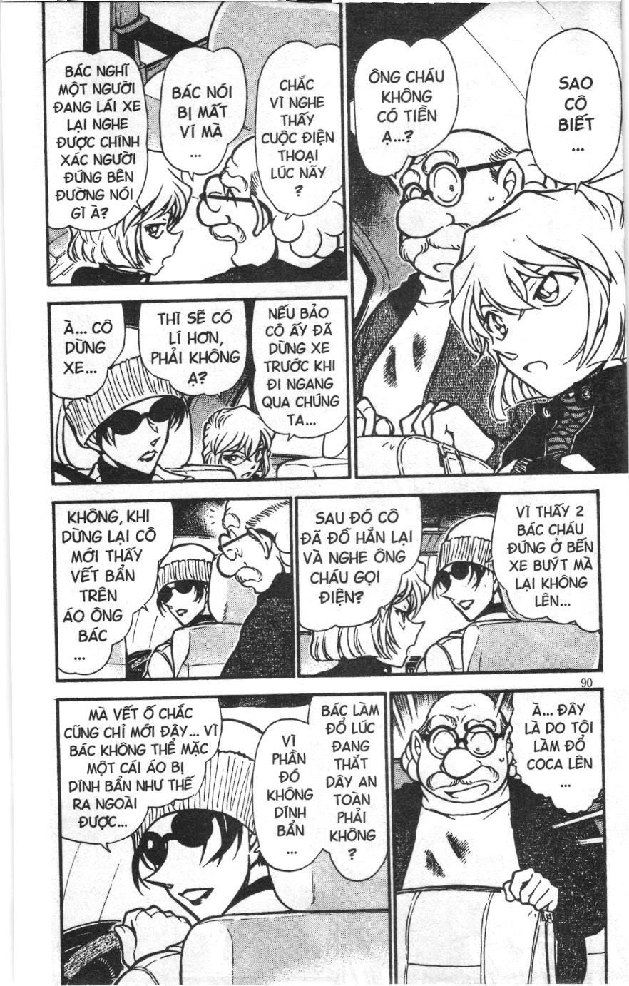 Thám tử lừng danh Conan Loạt truyện tranh: Chapter 692