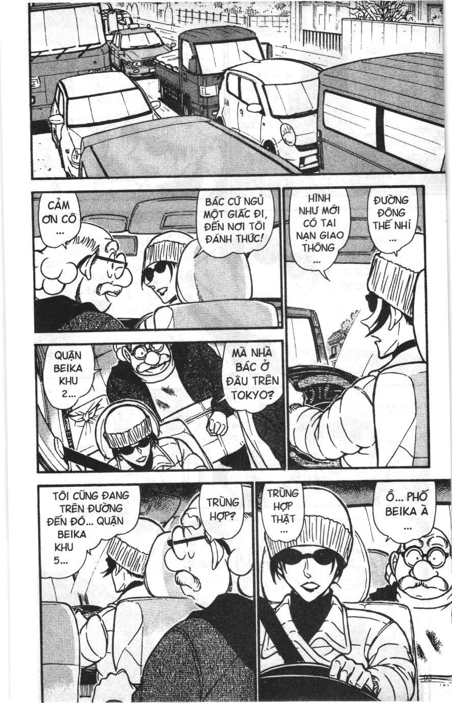Thám tử lừng danh Conan Loạt truyện tranh: Chapter 692