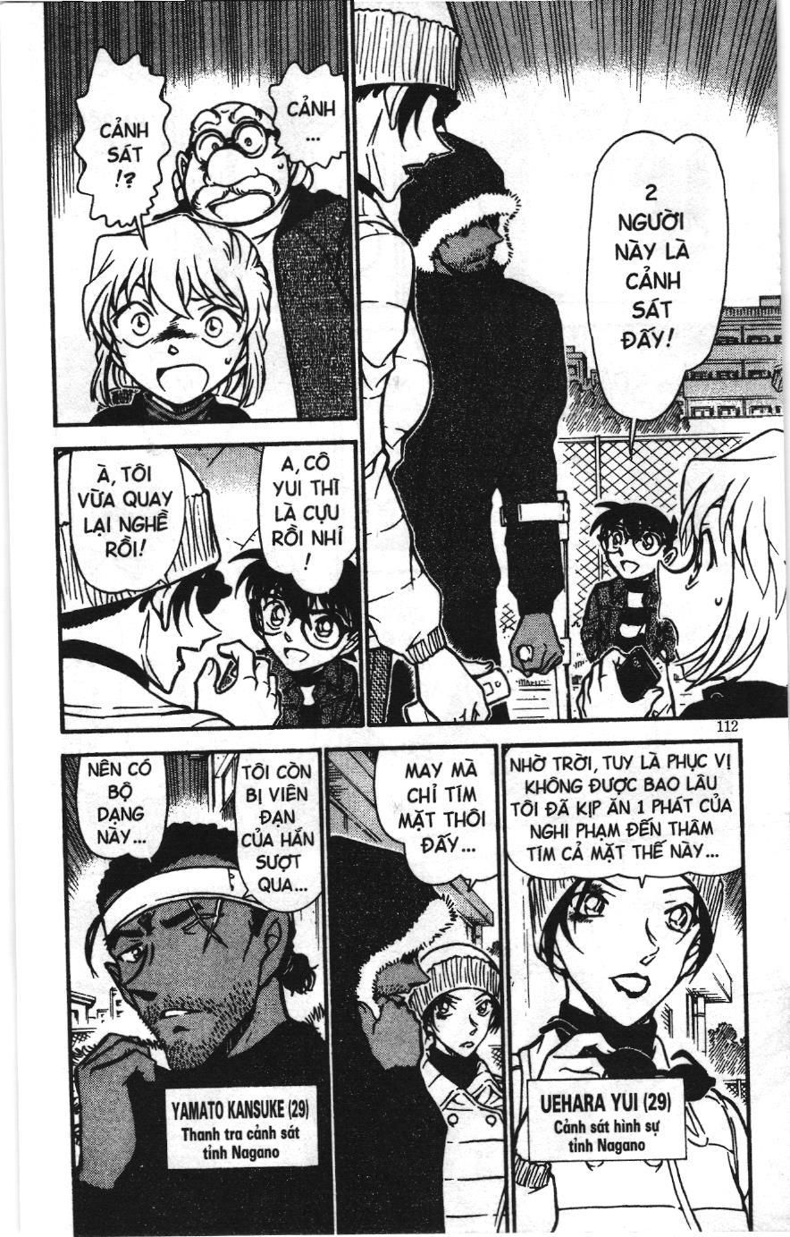 Thám tử lừng danh Conan Loạt truyện tranh: Chapter 693