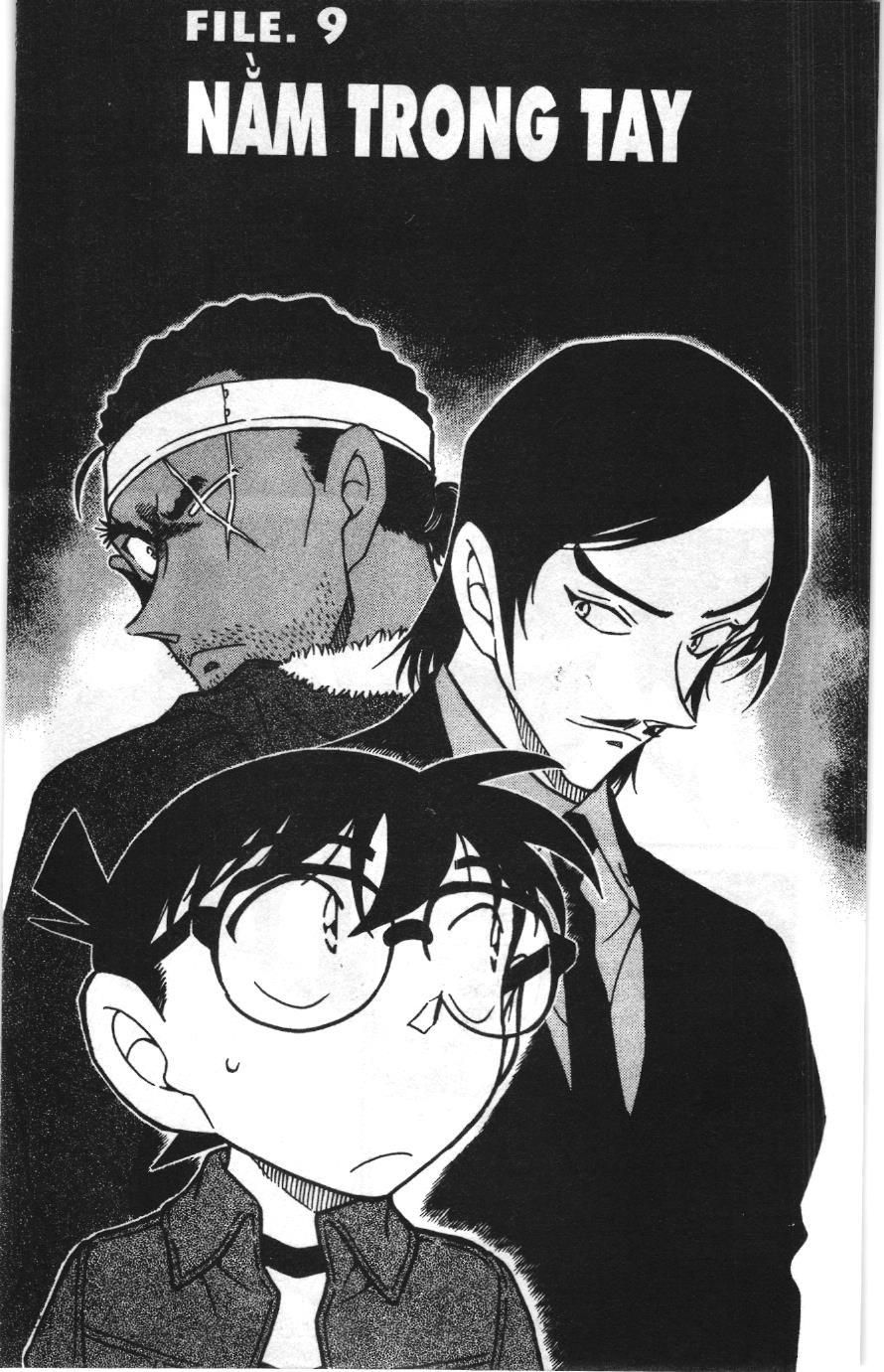 Thám tử lừng danh Conan Loạt truyện tranh: Chapter 695