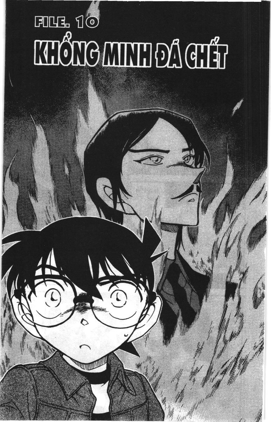 Thám tử lừng danh Conan Loạt truyện tranh: Chapter 696