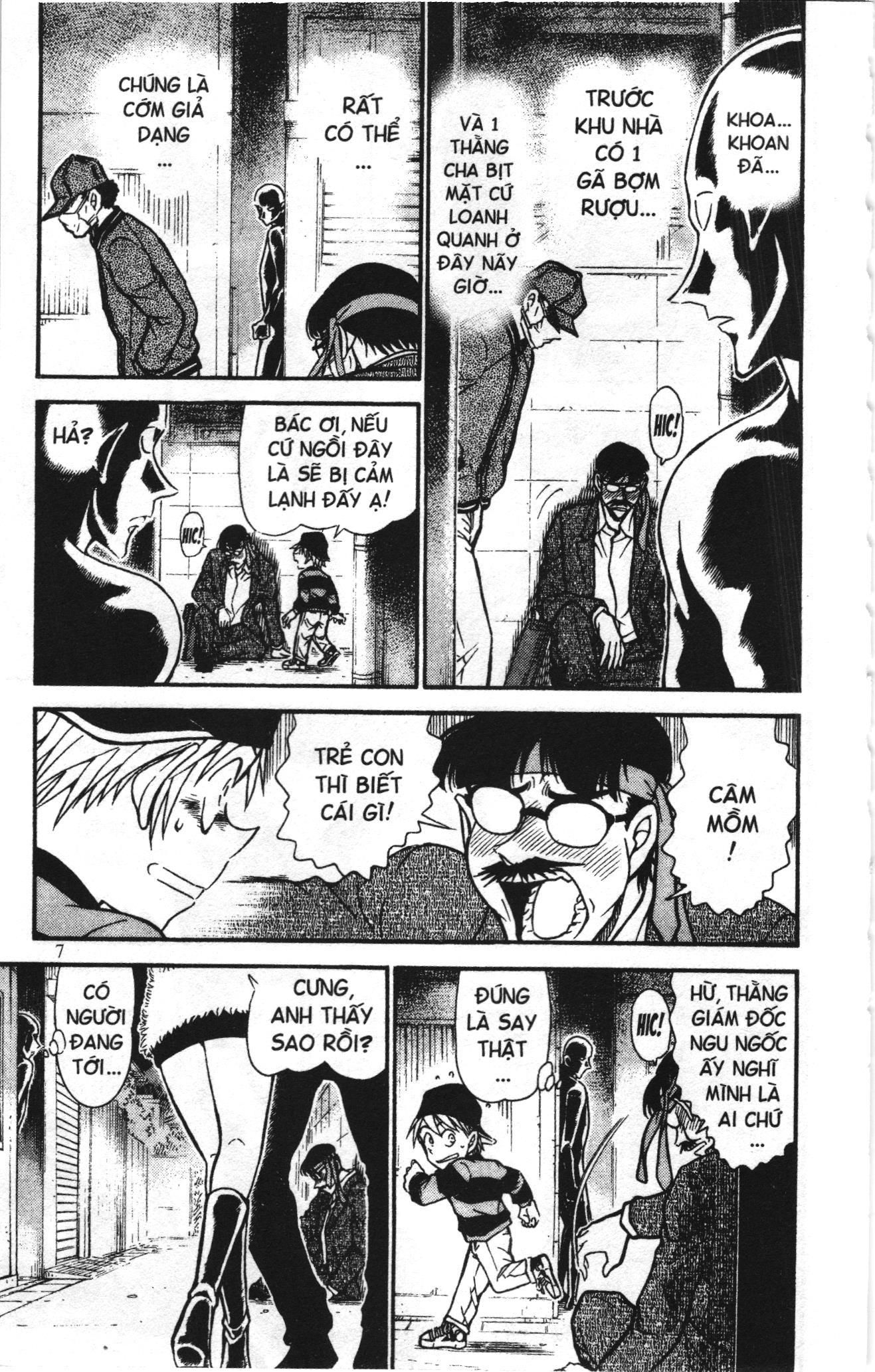 Thám tử lừng danh Conan Loạt truyện tranh: Chapter 698