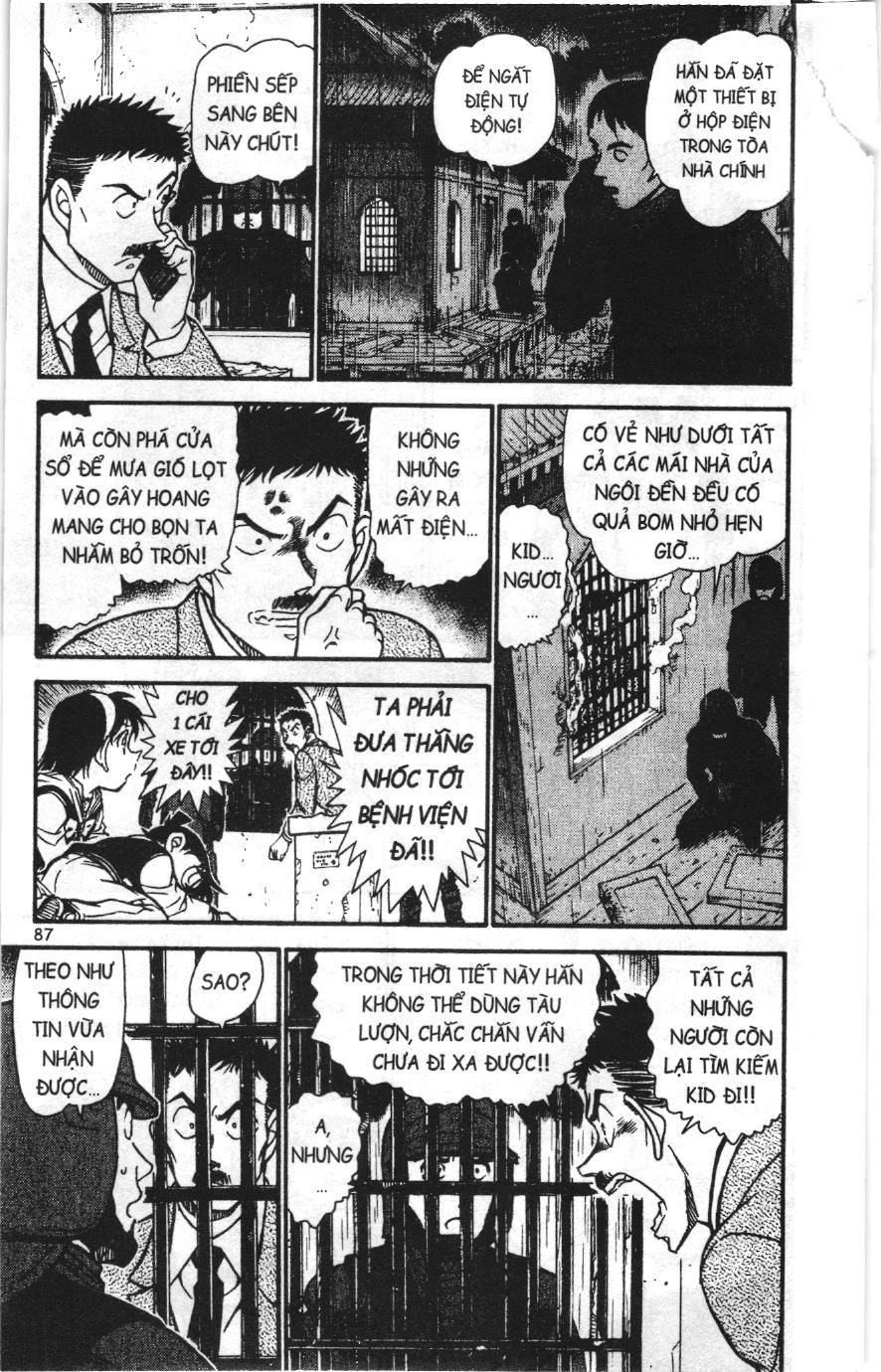 Thám tử lừng danh Conan Loạt truyện tranh: Chapter 725