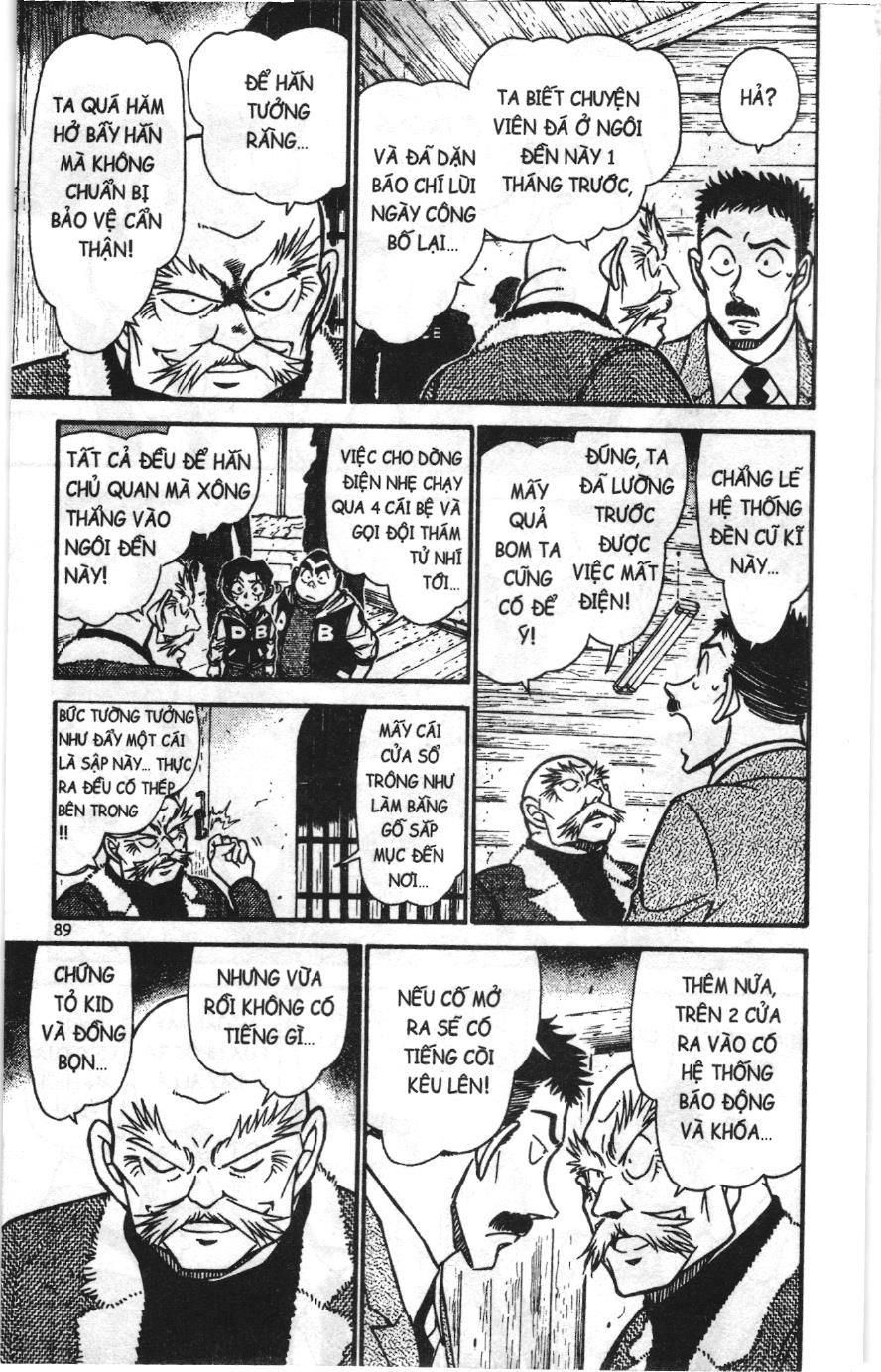 Thám tử lừng danh Conan Loạt truyện tranh: Chapter 725