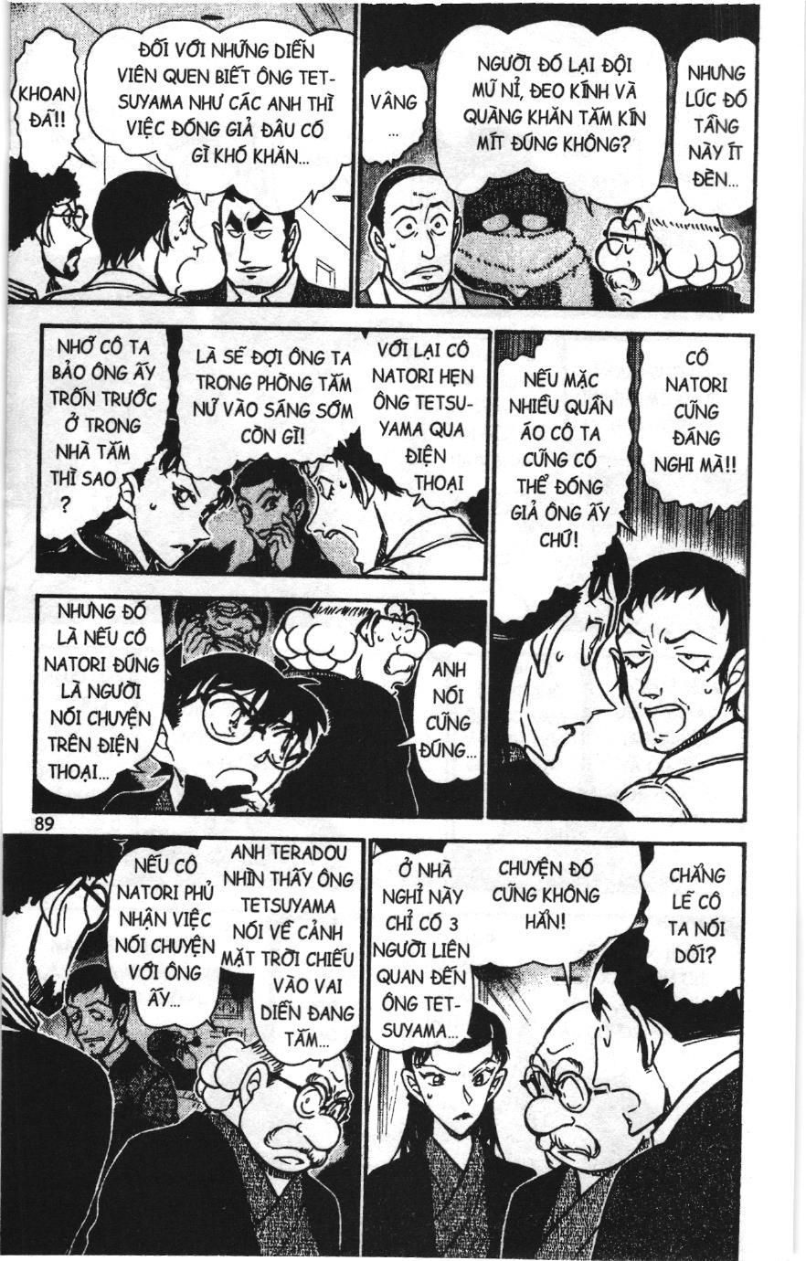 Thám tử lừng danh Conan Loạt truyện tranh: Chapter 736