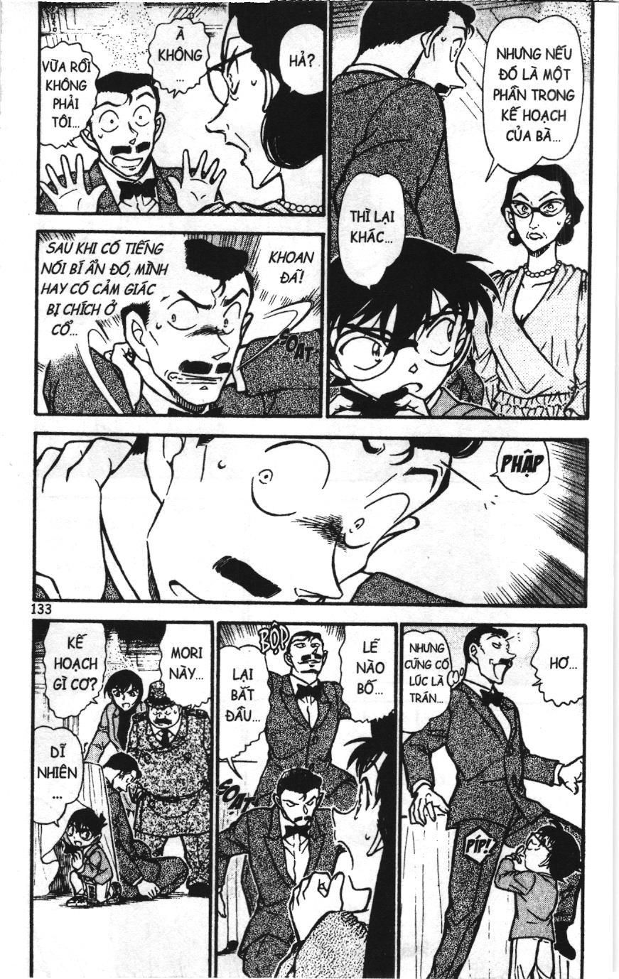 Thám tử lừng danh Conan Loạt truyện tranh: Chapter 739