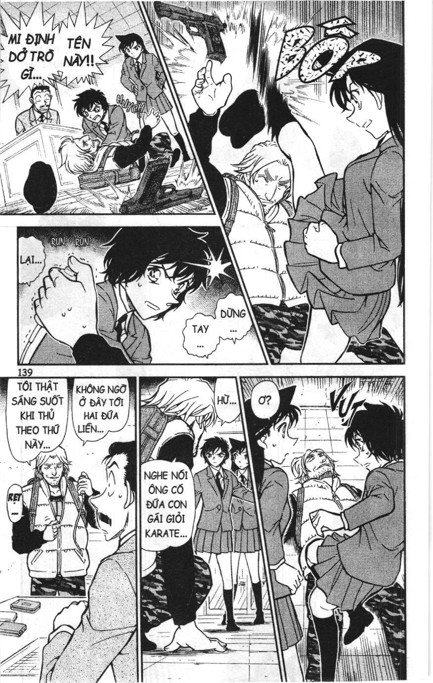 Thám tử lừng danh Conan Loạt truyện tranh: Chapter 782