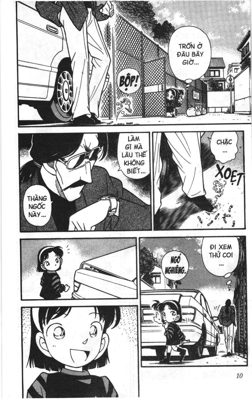 Thám tử lừng danh Conan Loạt truyện tranh: Chapter 79