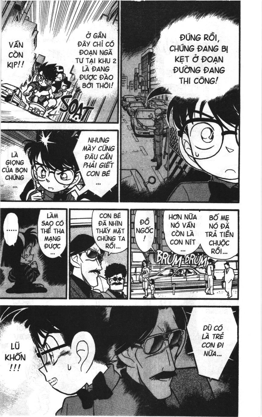 Thám tử lừng danh Conan Loạt truyện tranh: Chapter 80