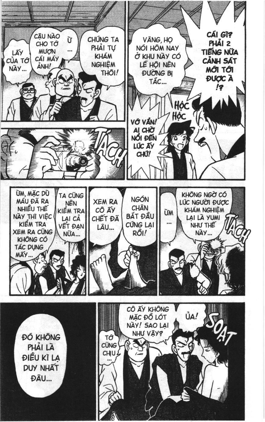 Thám tử lừng danh Conan Loạt truyện tranh: Chapter 83