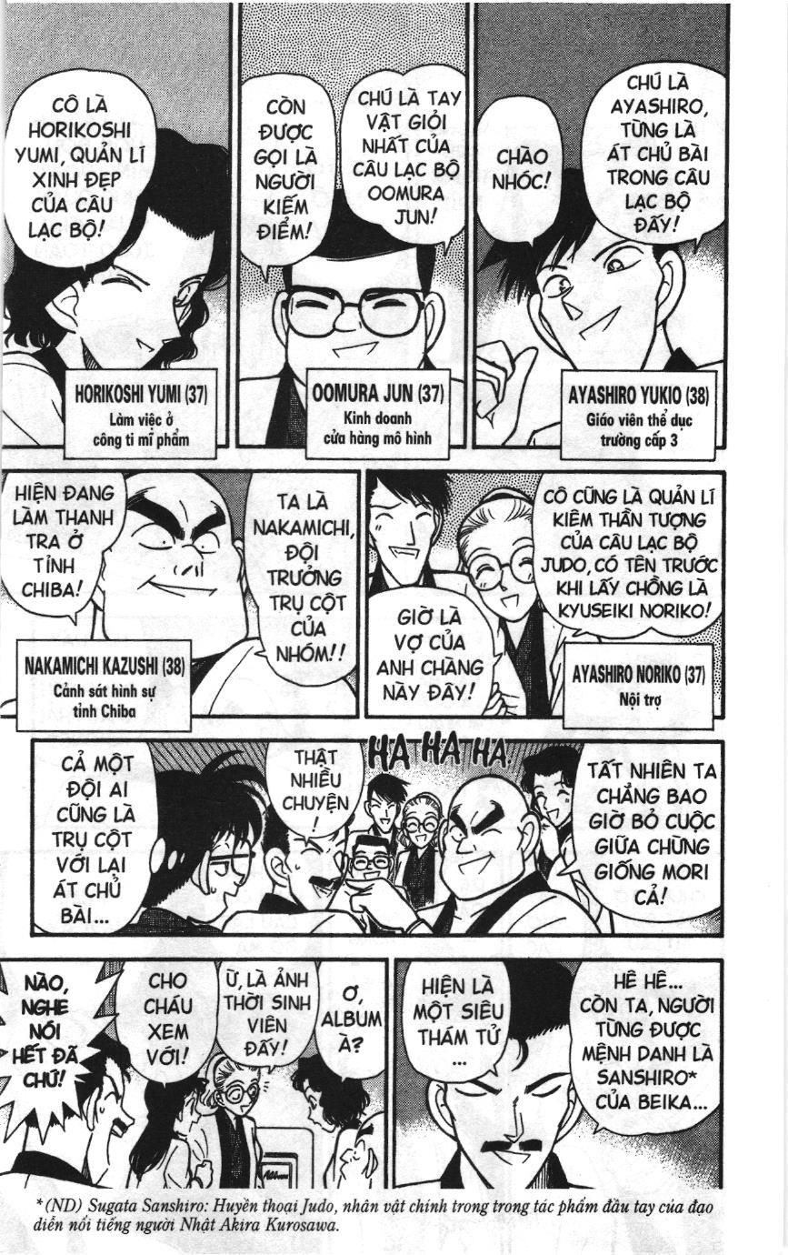 Thám tử lừng danh Conan Loạt truyện tranh: Chapter 92